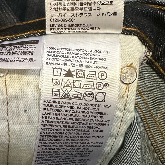 Levi’s Men’s 502 Dark Wash Taper Fit Jeans 33W x 30L - Picture 5 of 8